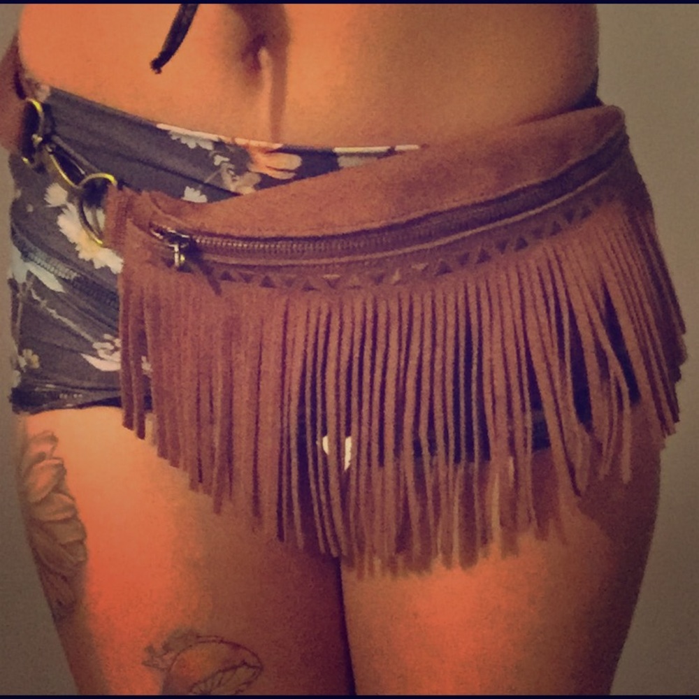 Fringe fanny pack