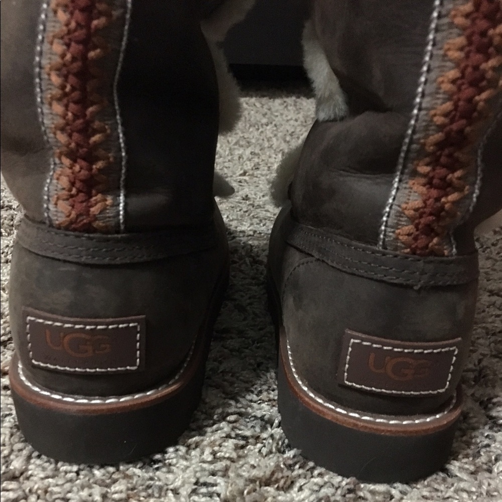 Ugg boots - Picture 2 of 5