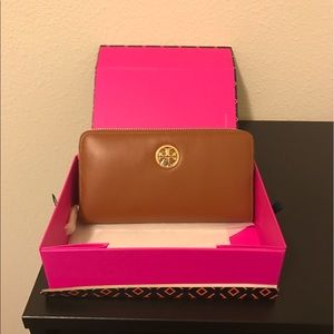 Tory Burch Wallet