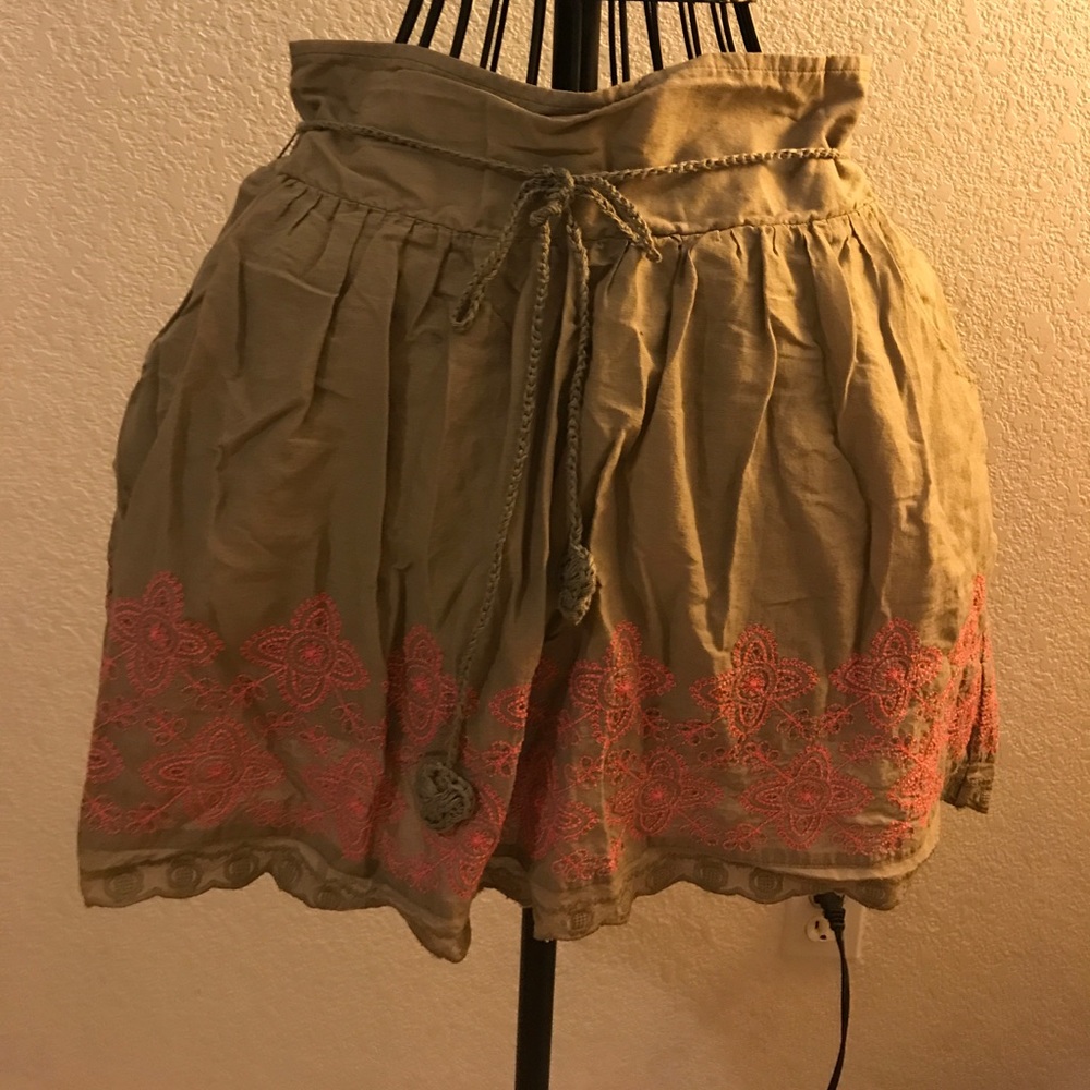 Brown skirt