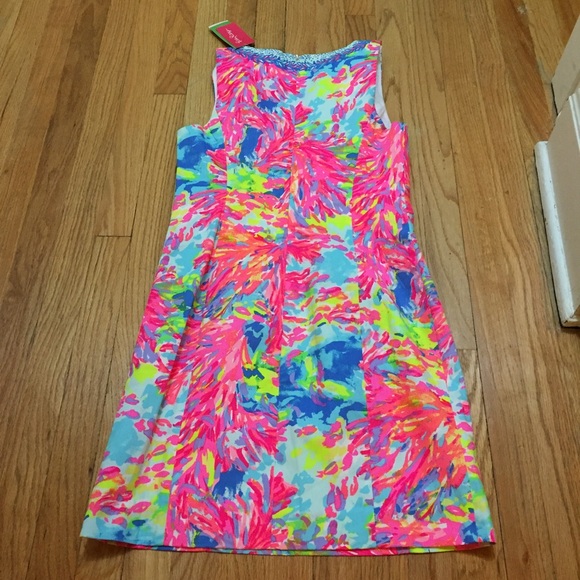 SOLD 🚫NWT Lilly Pulitzer Fallon shift dress - Picture 2 of 3