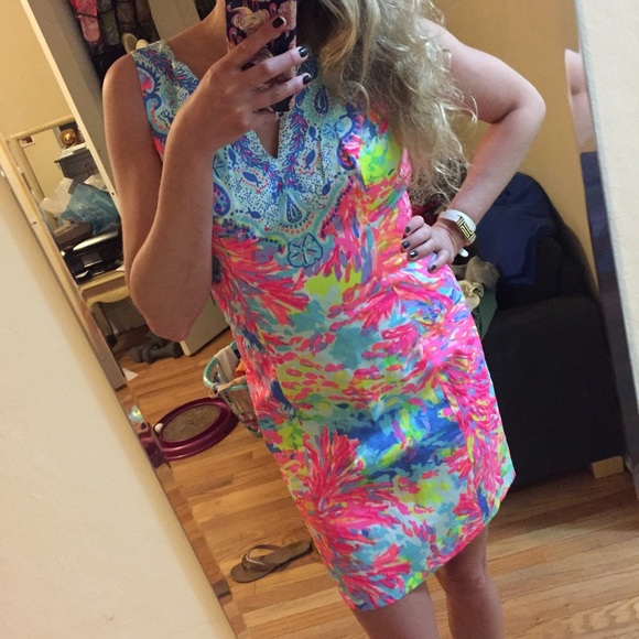 SOLD 🚫NWT Lilly Pulitzer Fallon shift dress - Picture 3 of 3