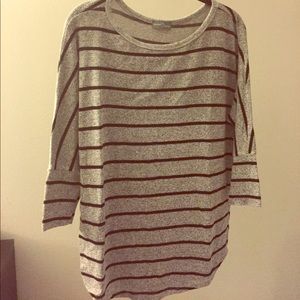 SUPER Comfy Striped 3/4 Sleeved Shirt
