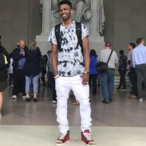 Meet your Posher, Ousmane