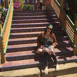 Meet your Posher, Rebecca