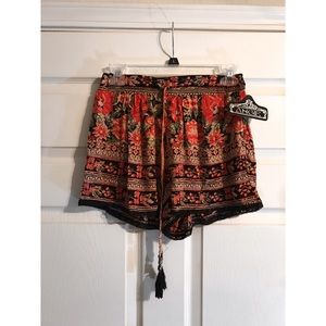 Angie Print Woven Shorts
