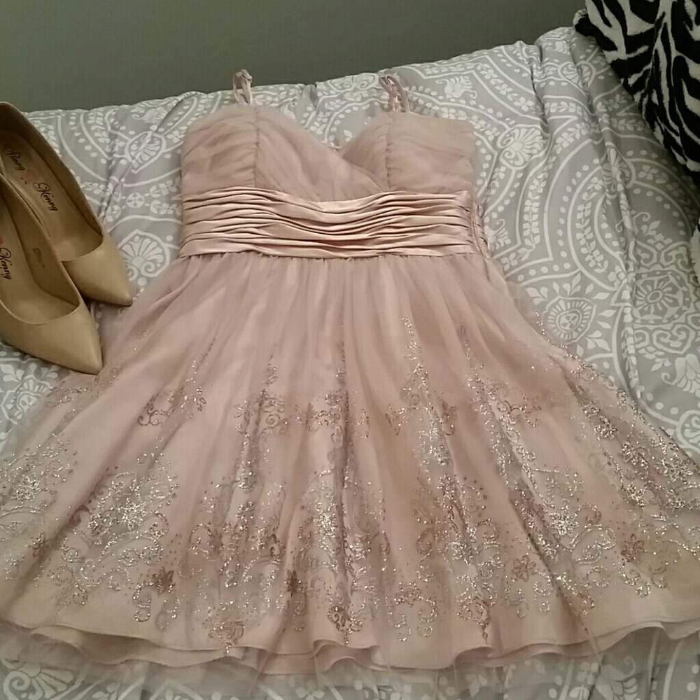 FORMAL DRESS