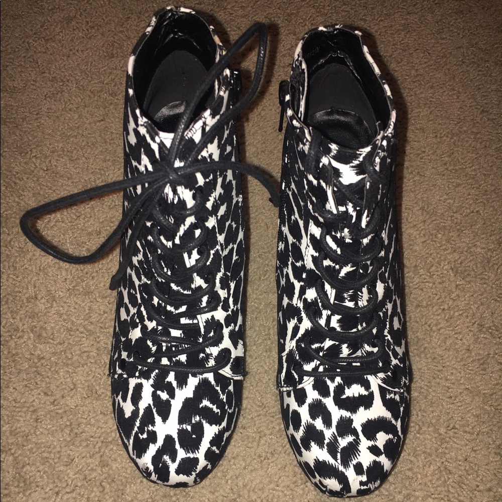 *MOVING SALE*BUY NOW* Platform Booties - Picture 2 of 4