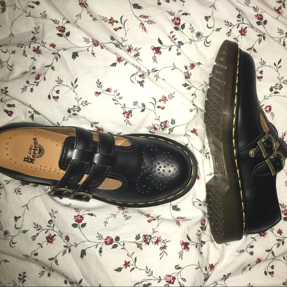 BRAND NEW Dr. Marten Mary Janes