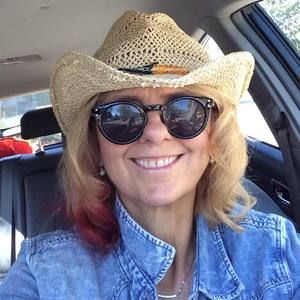 Meet your Posher, Heidi