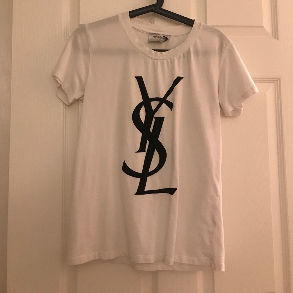 Logo tee