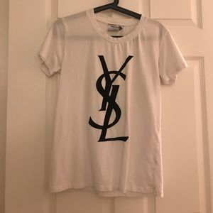 Logo tee
