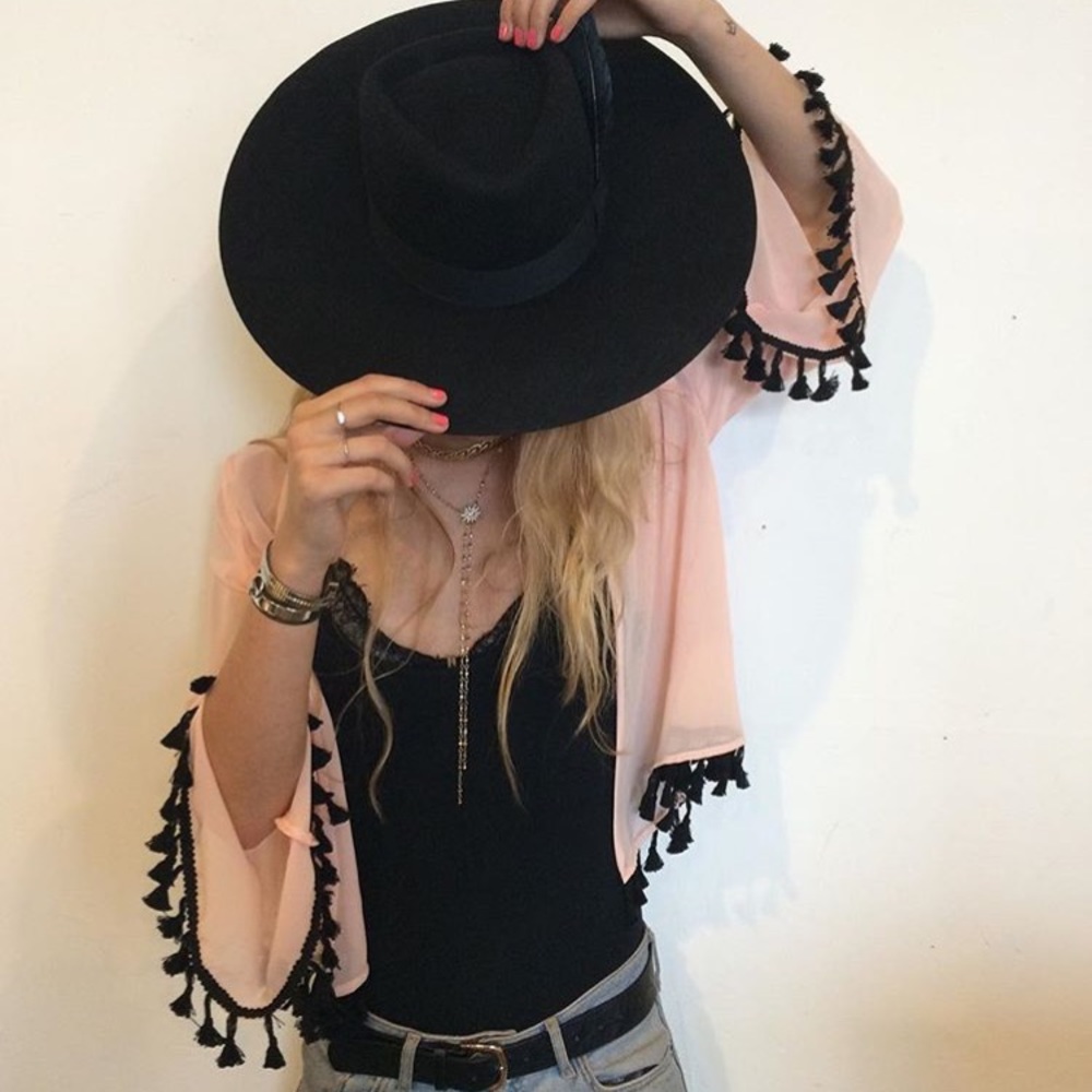 Bell sleeve jacket