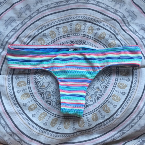 Roxy Other - NWOT Roxy Bottom