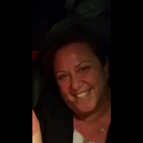 Meet your Posher, Randi - Picture 1 of 1