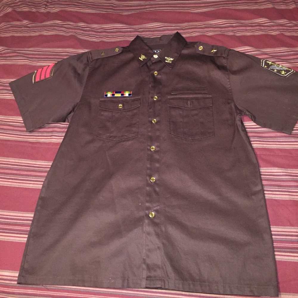 Dream USA button down collar shirt