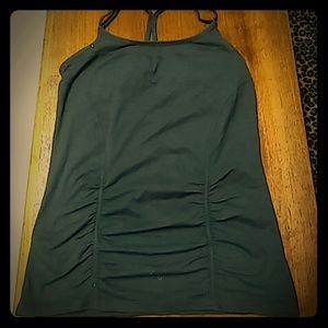 Black ruched workout tank