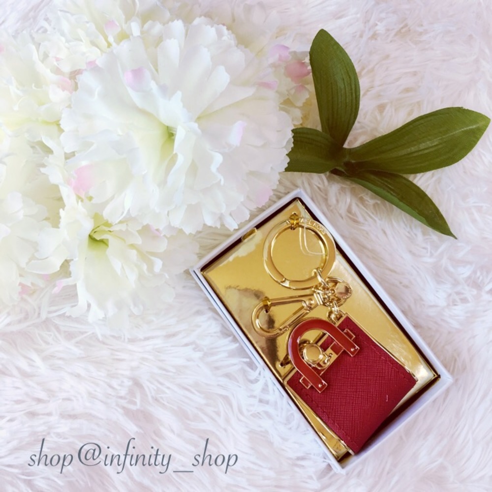 Michael Kors Hamilton KeyChain