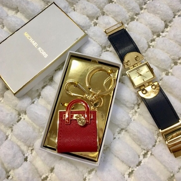 Michael Kors Hamilton KeyChain - Picture 2 of 2