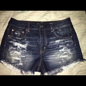 American Eagle hi-rise festival short