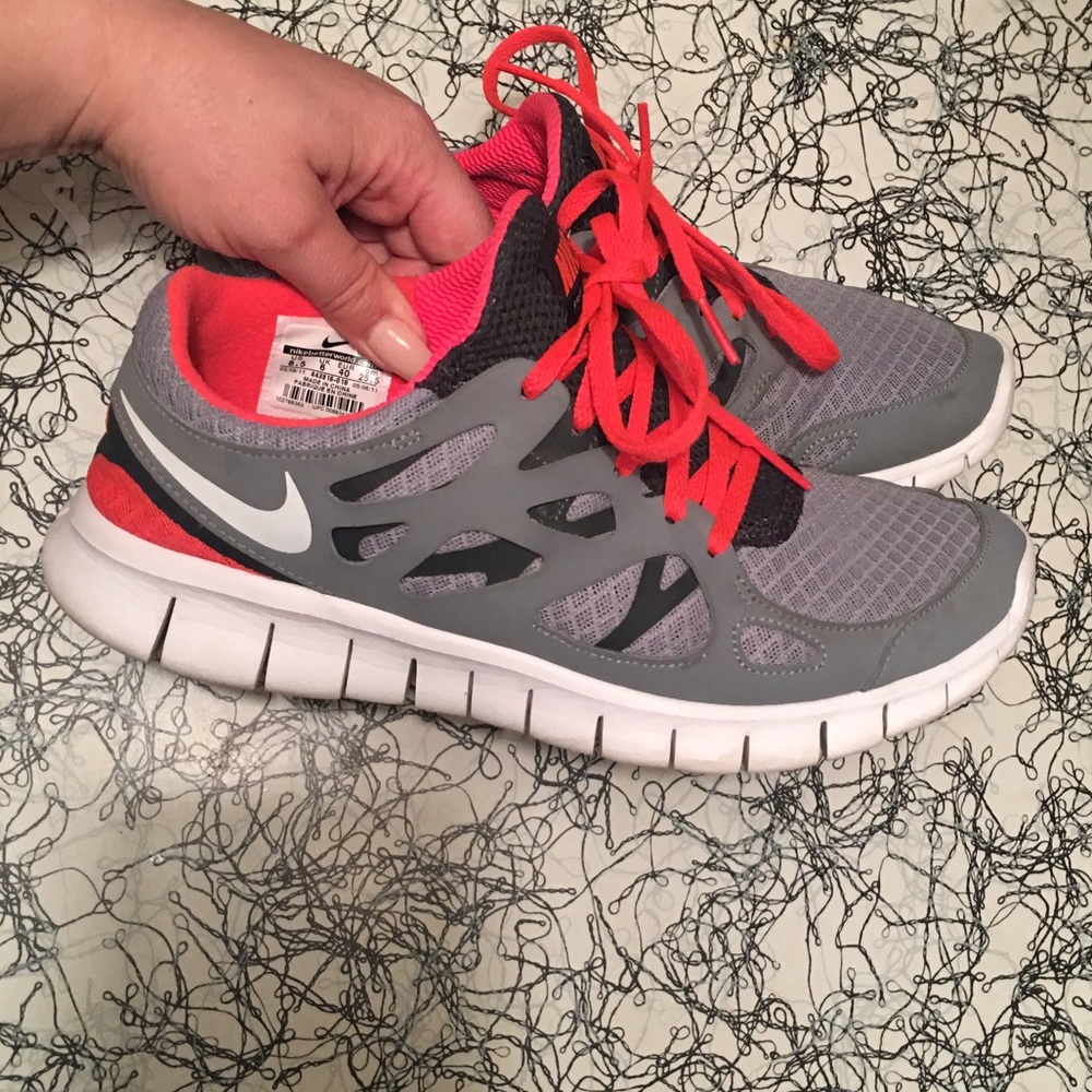 Nike Women's Free Run 2