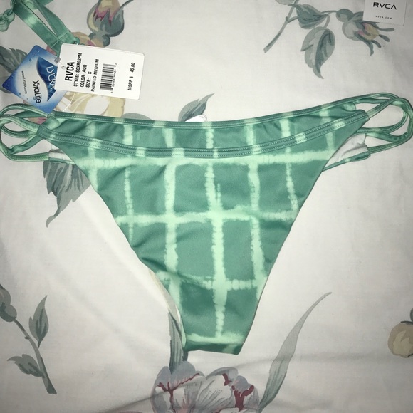 NWT - RVCA - Cheeky patterned bikini - Picture 2 of 5