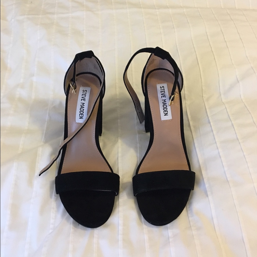 New Steve Madden Carrson heel