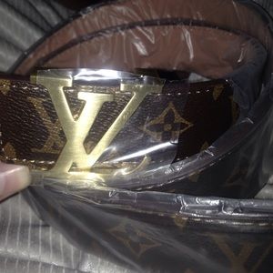 LouisVuitton Belt