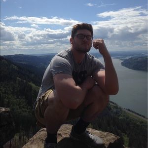 Meet your Posher, Christopher