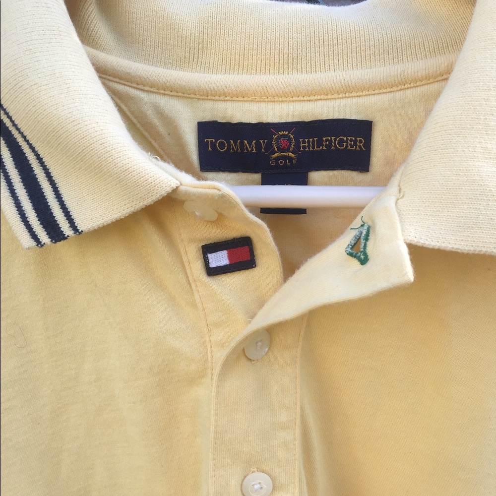 Vintage Tommy Hilfiger shirt