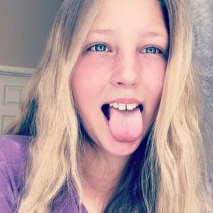 Meet your Posher, Lilly