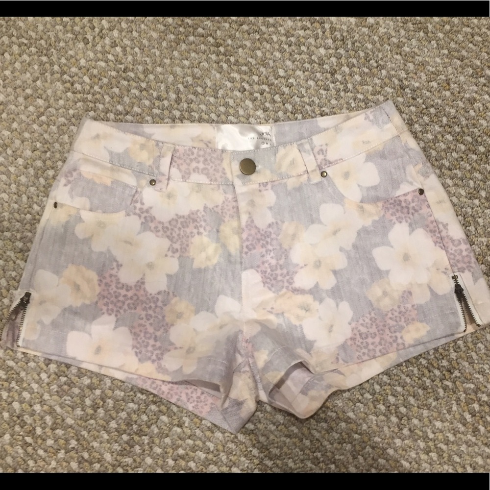 Floral shorts