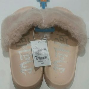 Pink phoebe mad love slip ons