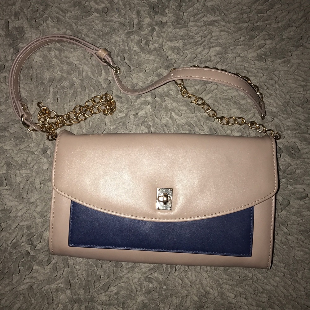 Crossbody/shoulder purse