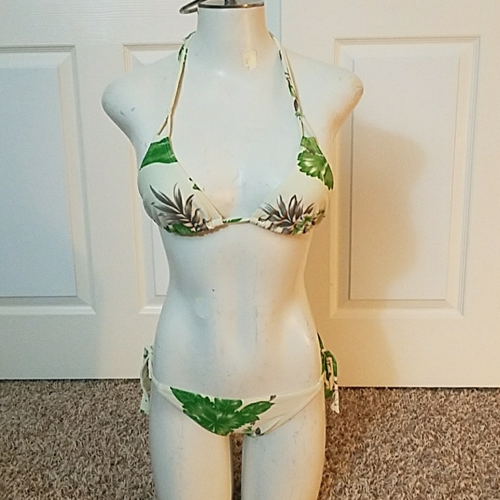 Tropical Bikini, medium, but can fit like small