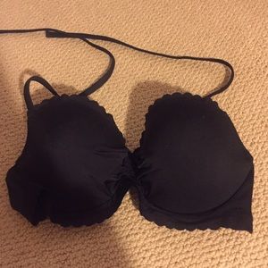 Victoria's Secret Scallop design bikini top