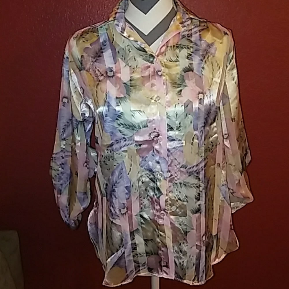 🌟Desmonds sheer blouse, size XS