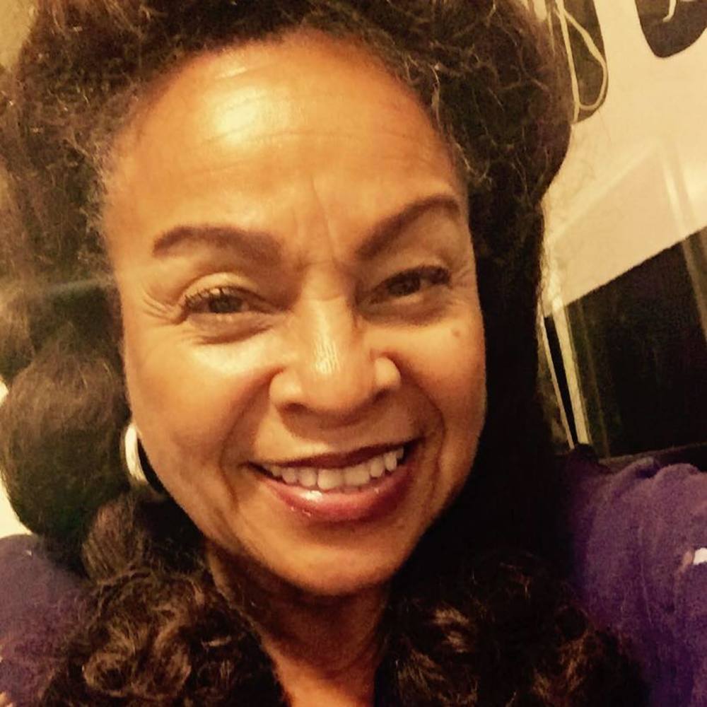 Meet your Posher, Gale