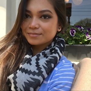 Meet your Posher, Angelie