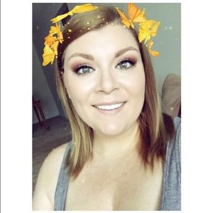 Meet your Posher, Casey