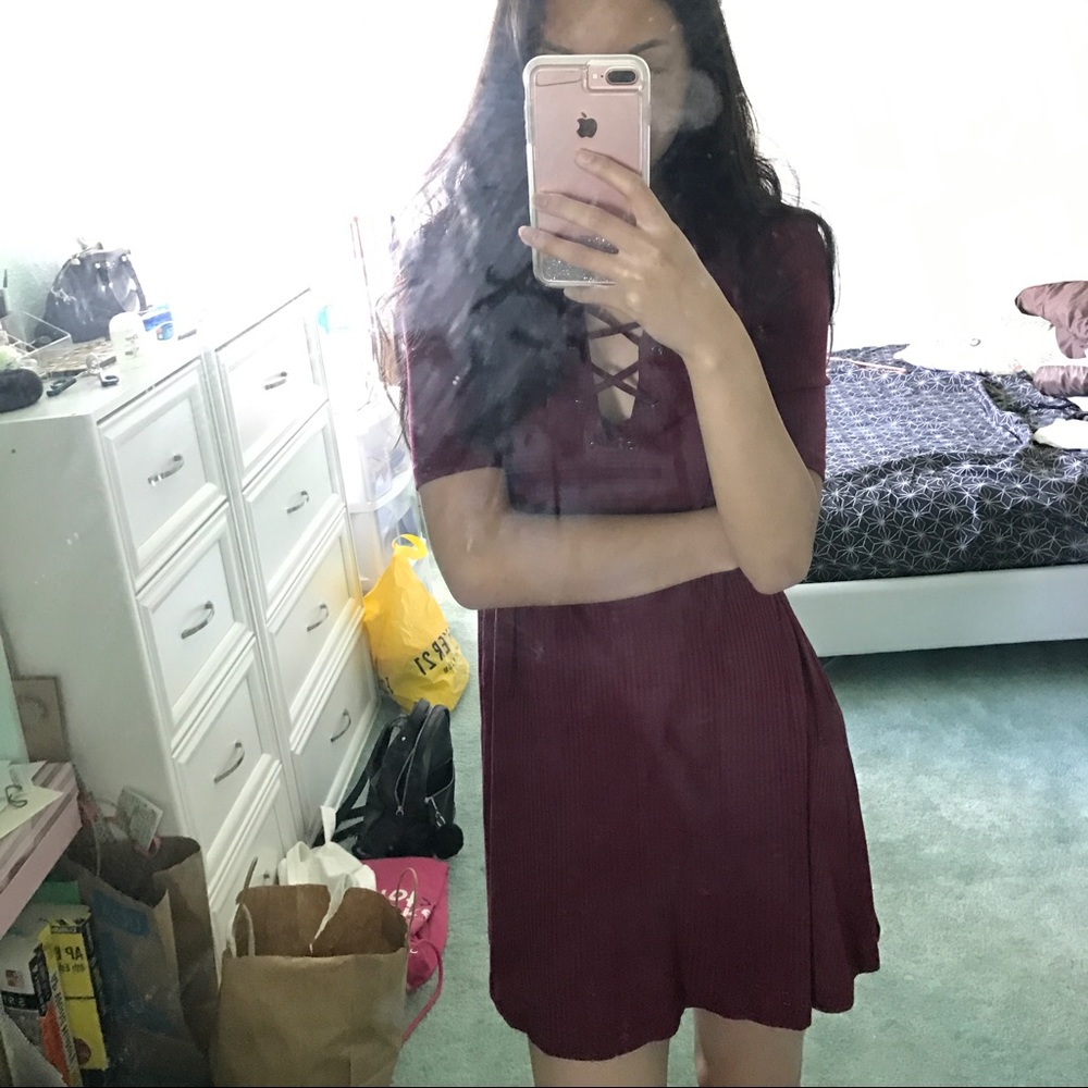 Maroon Lace Up Tee Shirt Dress