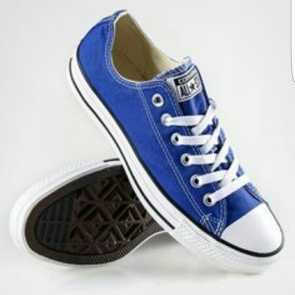 blue low cut converse