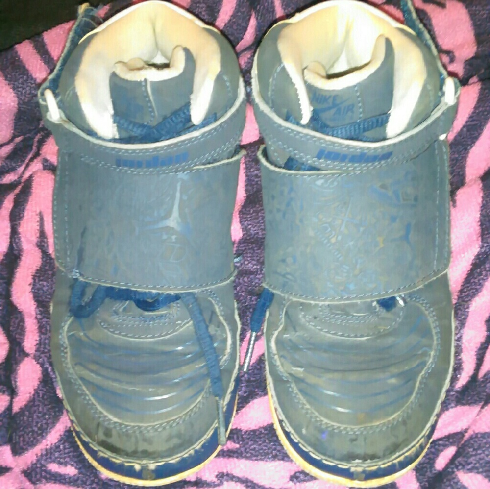 Boys Jordans