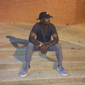 Meet your Posher, Chandler