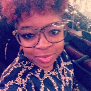 Meet your Posher, Tia