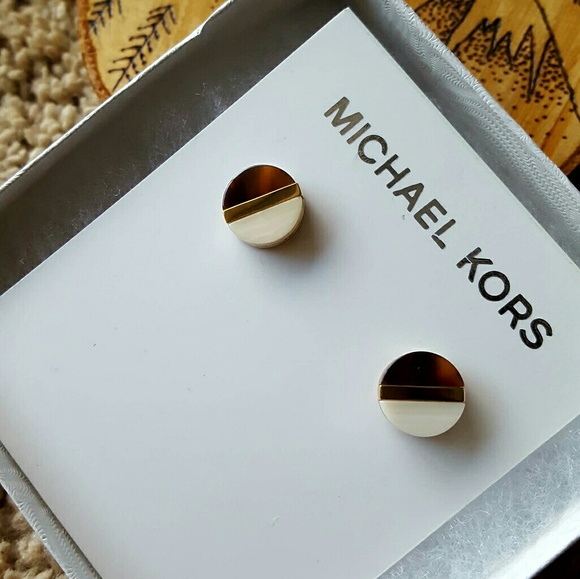 Michael Kors Jewelry - MICHAEL KORS COLORBLOCK STUD EARRINGS Michael Kors Jewelry - MICHAEL KORS COLORBLOCK STUD EARRINGS