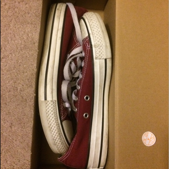 Maroon Lo-Top Converse - Picture 4 of 4