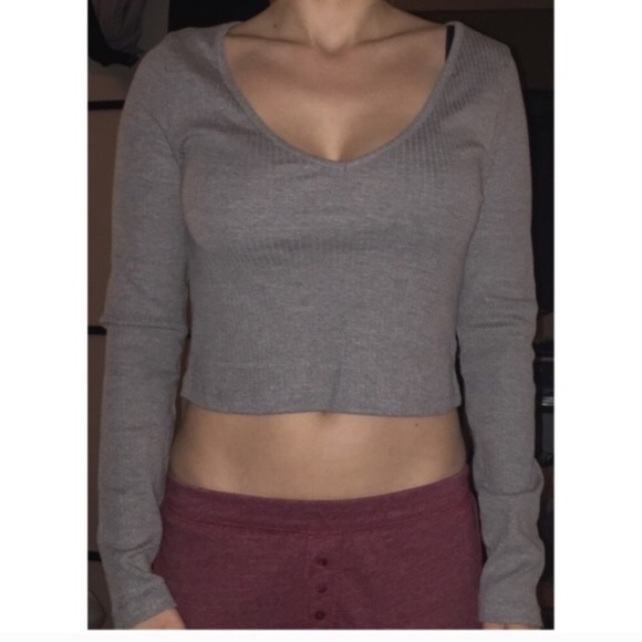 Topshop Grey Gray Ribbed V Neck Crop Top - Picture 3 of 5