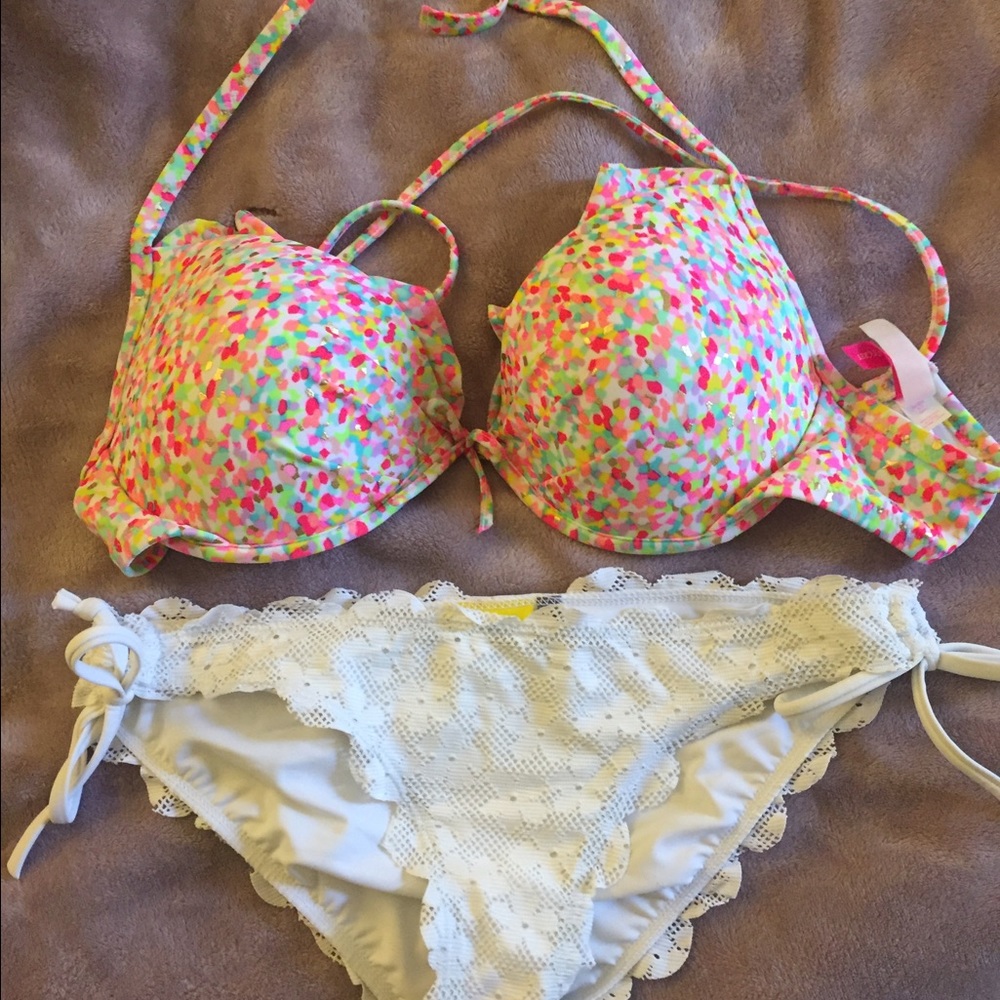 lace bikini bottoms!🦋💙