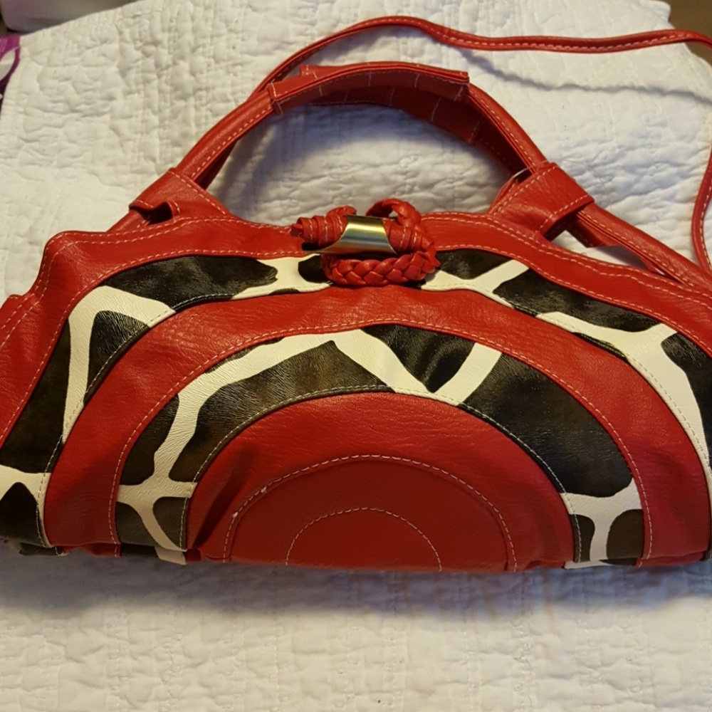 Unique semiciricle handbag